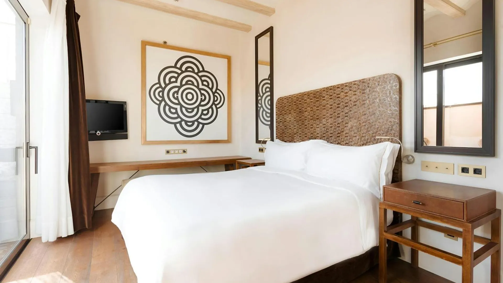 Do Placa Reial Hotel Gothic Quarter, Sonder By Marriott Bonvoy Barcelona Spain