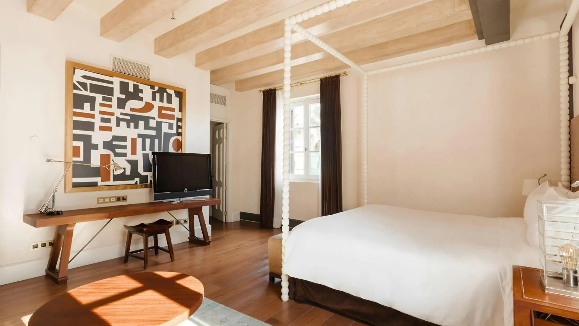 ברצלונה Do Placa Reial Hotel Gothic Quarter, Sonder By Marriott Bonvoy