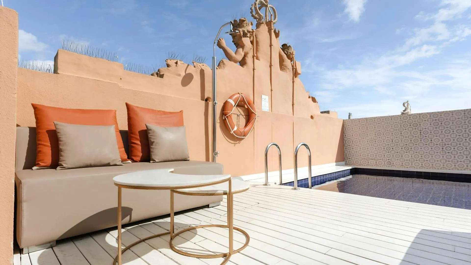 ברצלונה Do Placa Reial Hotel Gothic Quarter, Sonder By Marriott Bonvoy ספרד