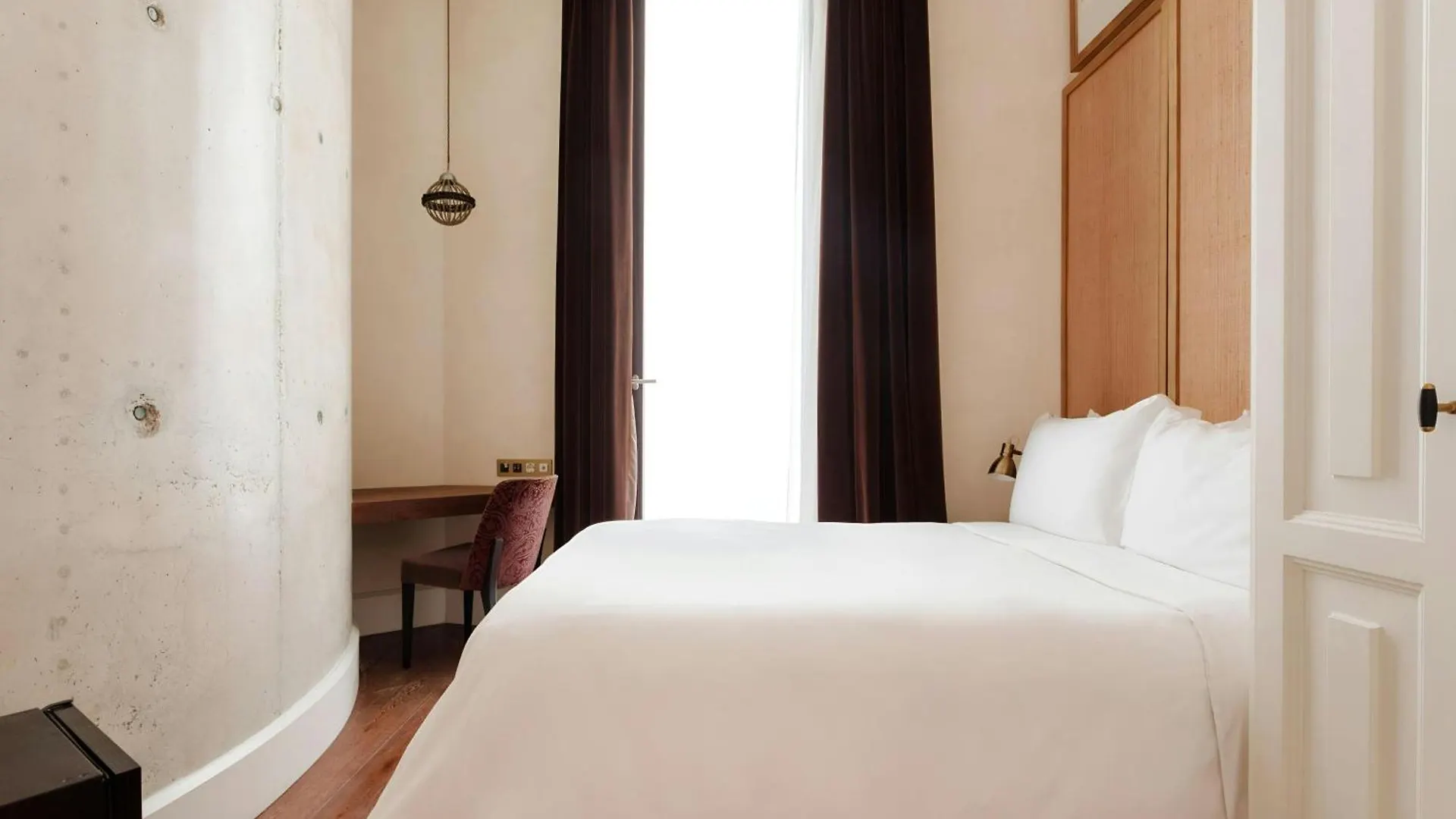 ברצלונה Do Placa Reial Hotel Gothic Quarter, Sonder By Marriott Bonvoy