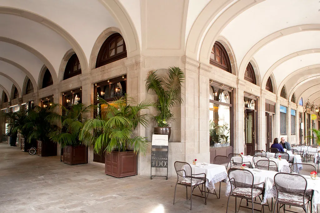 ברצלונה Do Placa Reial Hotel Gothic Quarter, Sonder By Marriott Bonvoy 5*,  ספרד