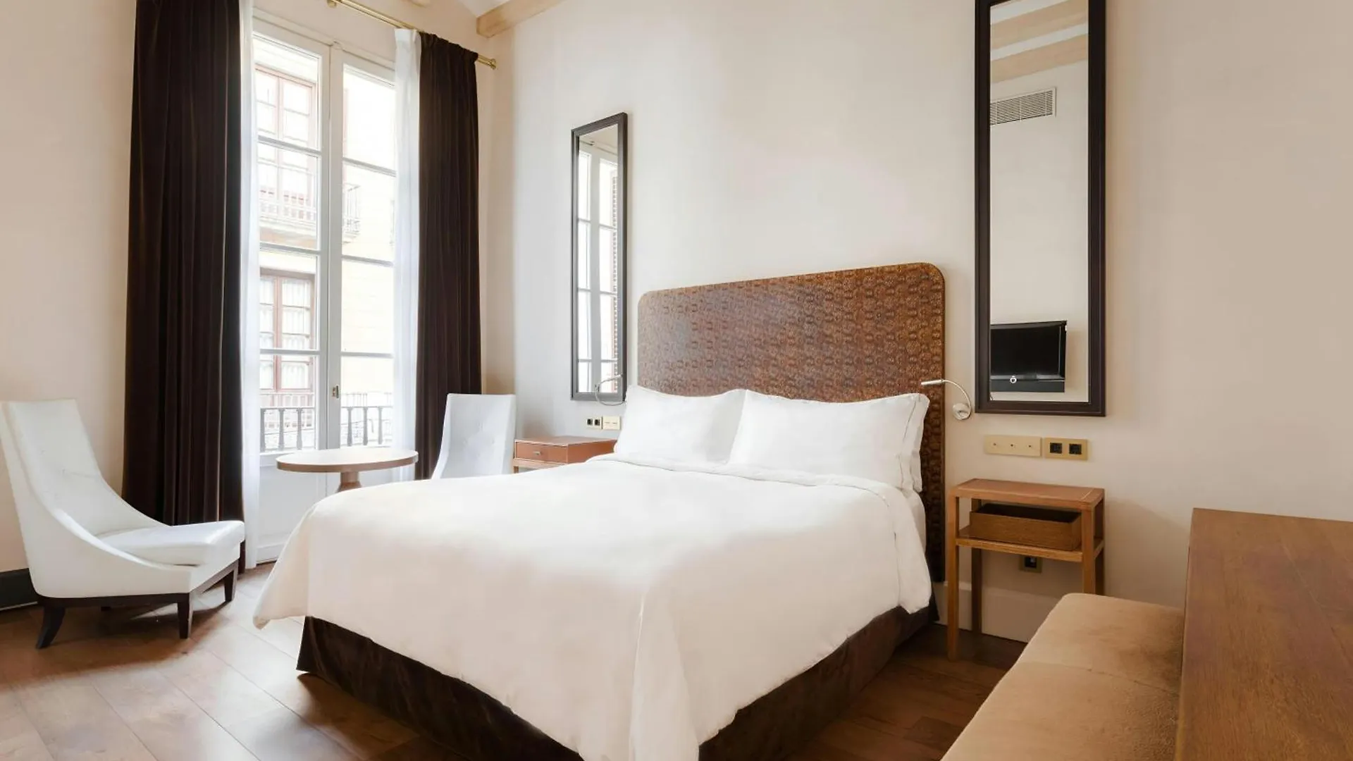 Do Placa Reial Hotel Gothic Quarter, Sonder By Marriott Bonvoy Barcelona