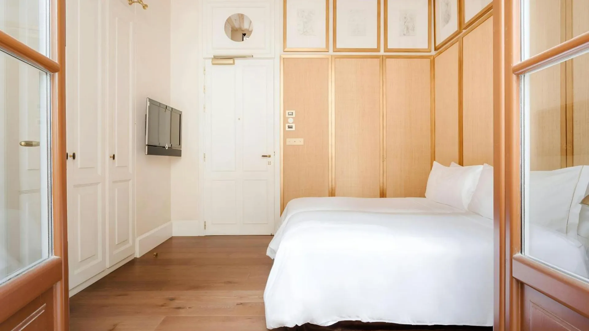 *****  Do Placa Reial Hotel Gothic Quarter, Sonder By Marriott Bonvoy Barcelona Spanien